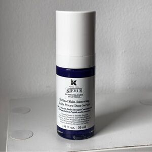 Kiehls Retinol Skin-Renewing Daily Micro Dose Serum